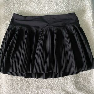 Lululemon Tennis skirt 13.5